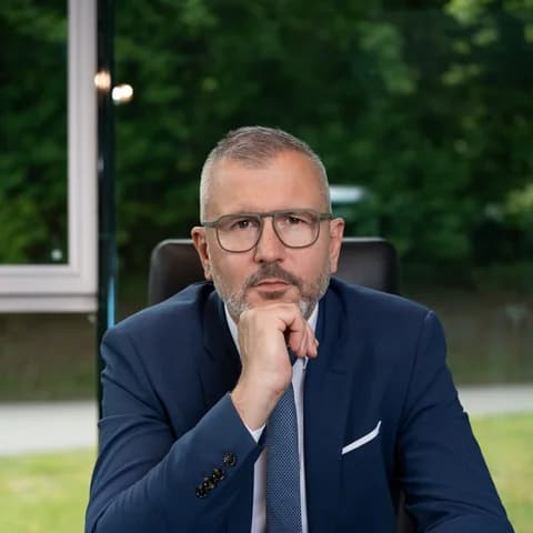 Dr. Siegfried Zachhuber, abogado, Keywi24